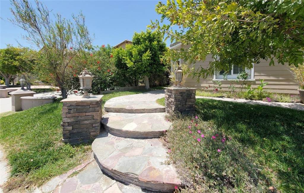 https://bt-photos.global.ssl.fastly.net/socal/orig_boomver_1_440529316-2.jpg