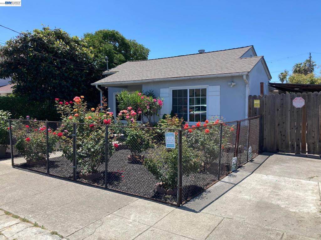6631 Lucille St - Photo 1