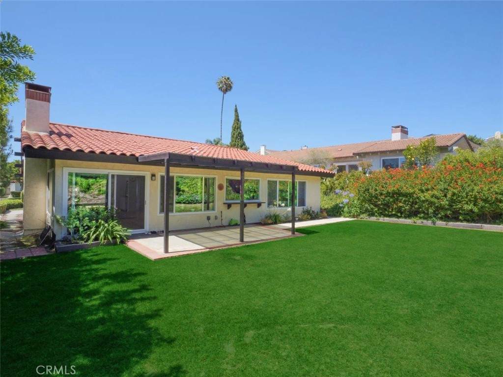 https://bt-photos.global.ssl.fastly.net/socal/orig_boomver_1_440600177-2.jpg