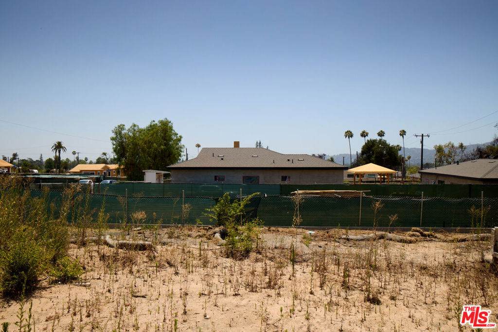 https://bt-photos.global.ssl.fastly.net/socal/orig_boomver_1_440609157-2.jpg
