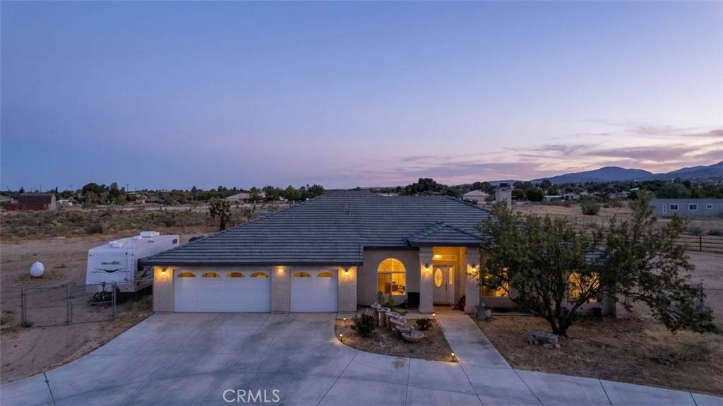 11671 Desert View - Photo 1
