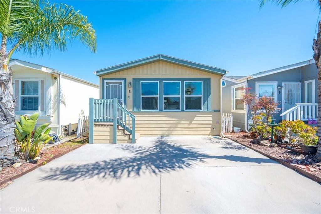 https://bt-photos.global.ssl.fastly.net/socal/orig_boomver_1_440640027-2.jpg