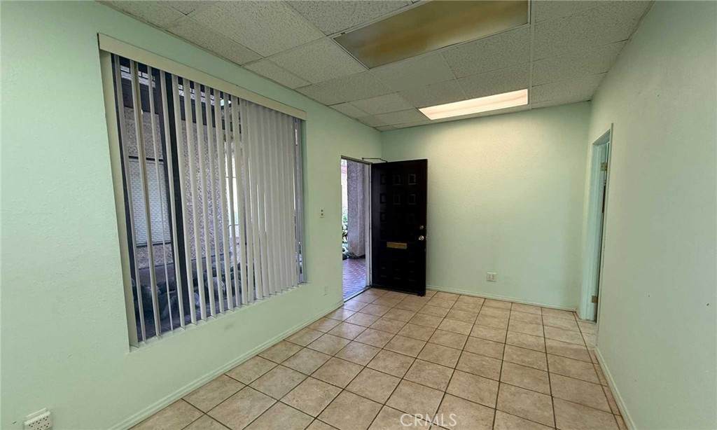 https://bt-photos.global.ssl.fastly.net/socal/orig_boomver_1_440772352-2.jpg