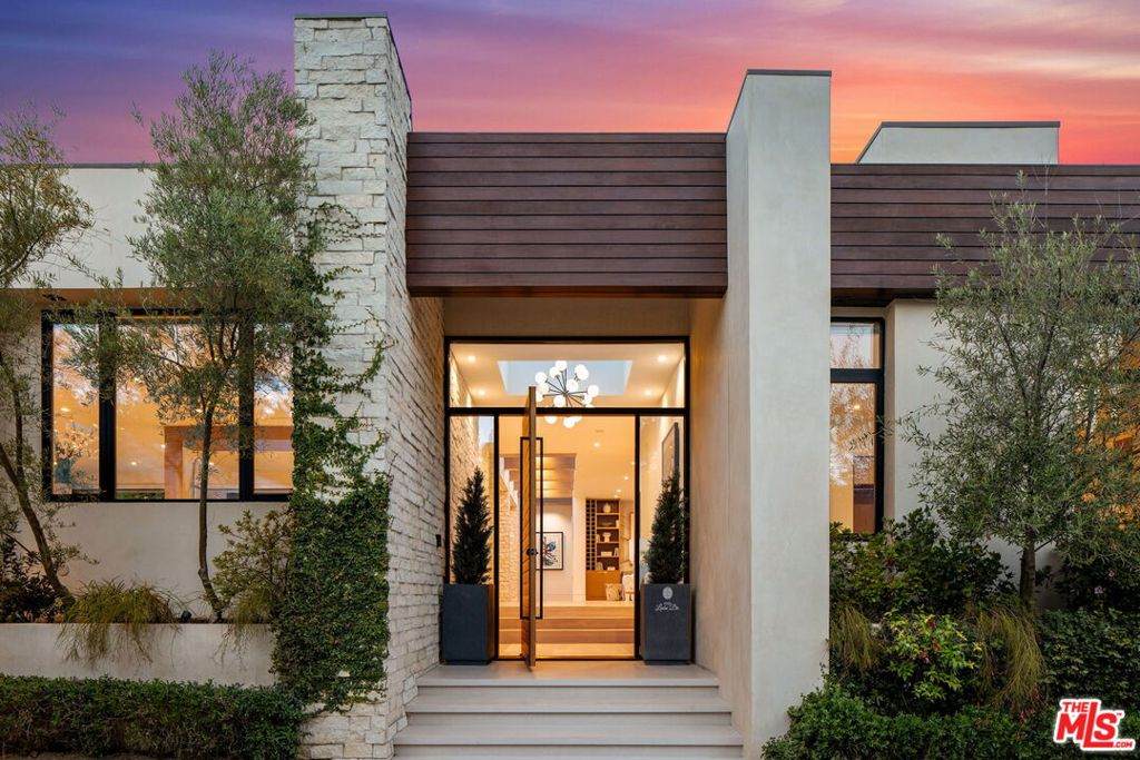 9988 Liebe Drive - Photo 1