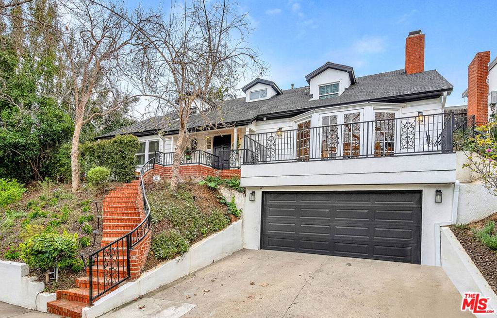 751 Westholme Avenue - Photo 1