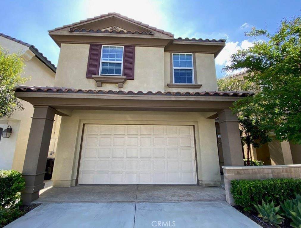 825 Parisa Place - Photo 1