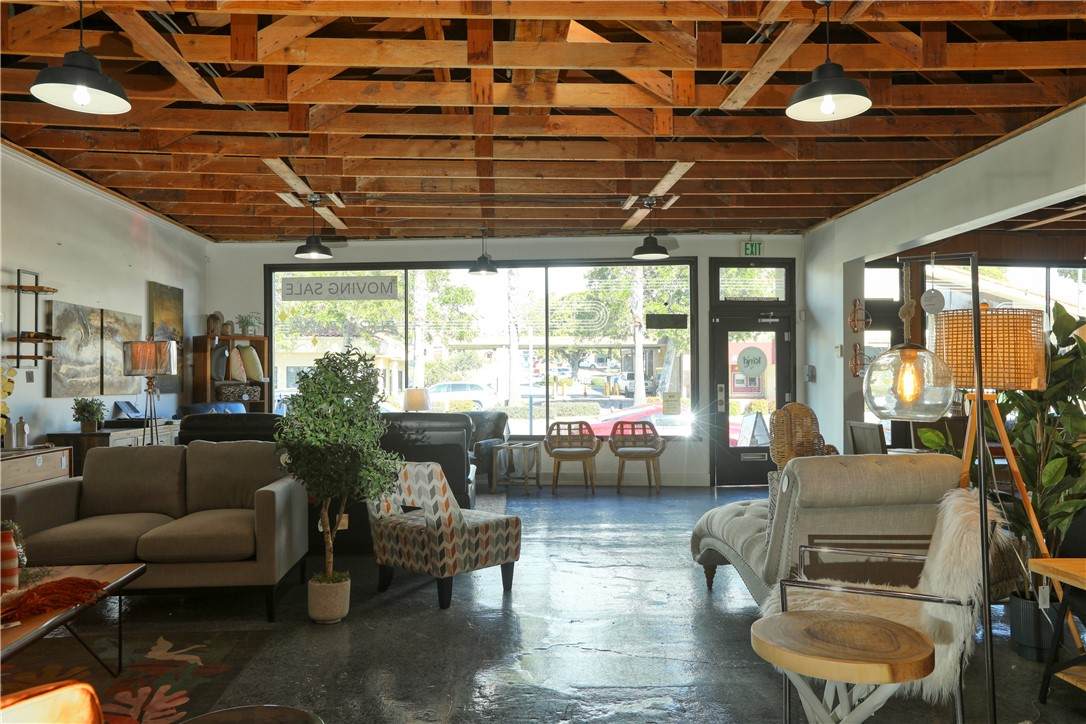 https://bt-photos.global.ssl.fastly.net/socal/orig_boomver_1_440906855-2.jpg