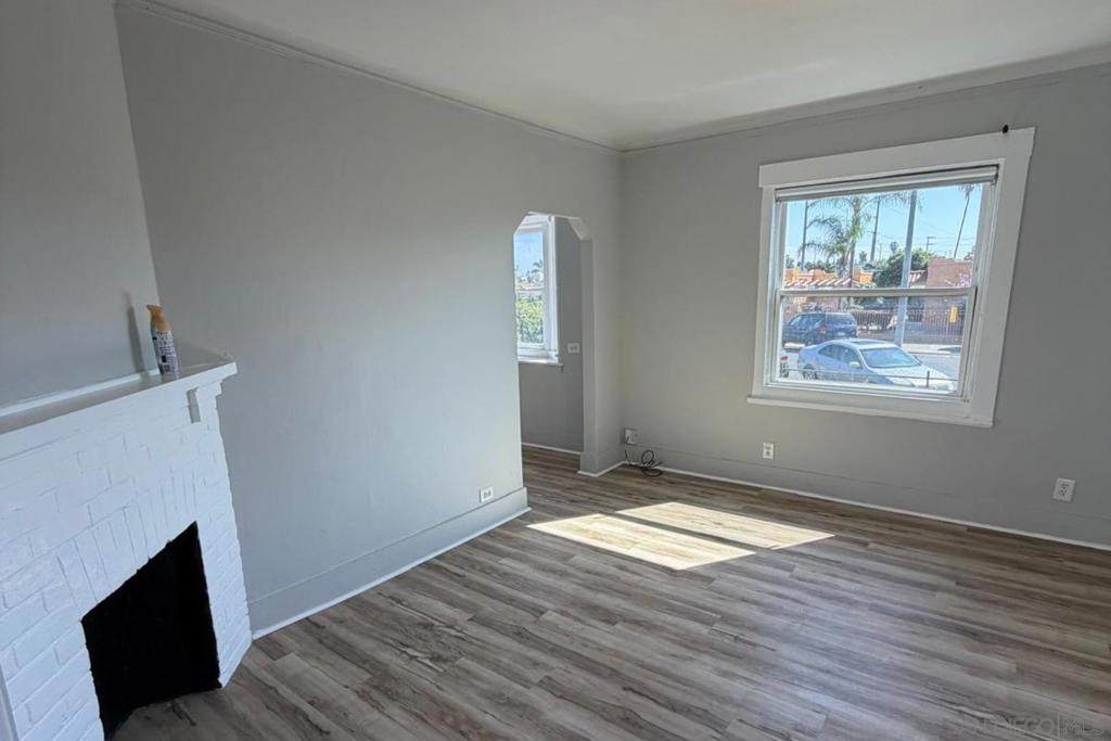 2578 L St - Photo 1