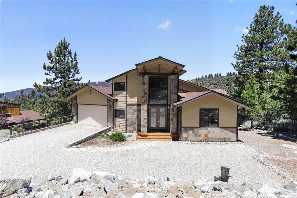 15117 Chestnut Drive - Photo 1