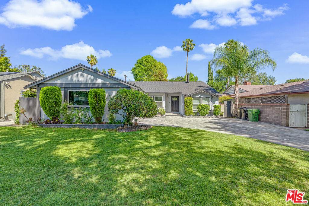https://bt-photos.global.ssl.fastly.net/socal/orig_boomver_1_440970071-2.jpg