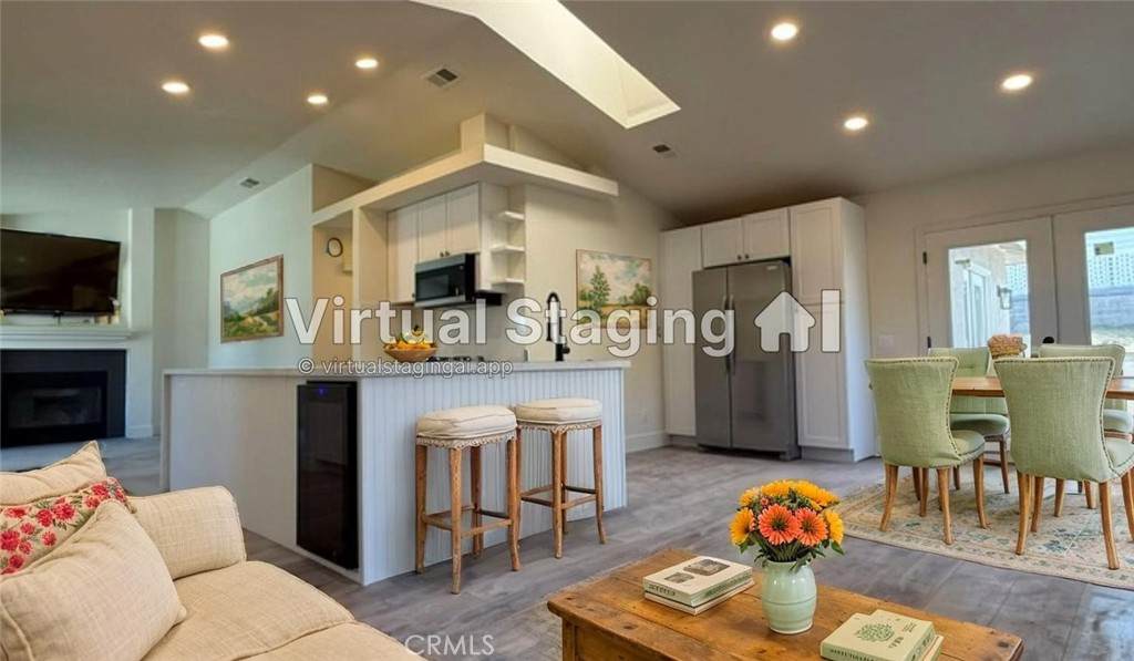https://bt-photos.global.ssl.fastly.net/socal/orig_boomver_1_441463276-2.jpg