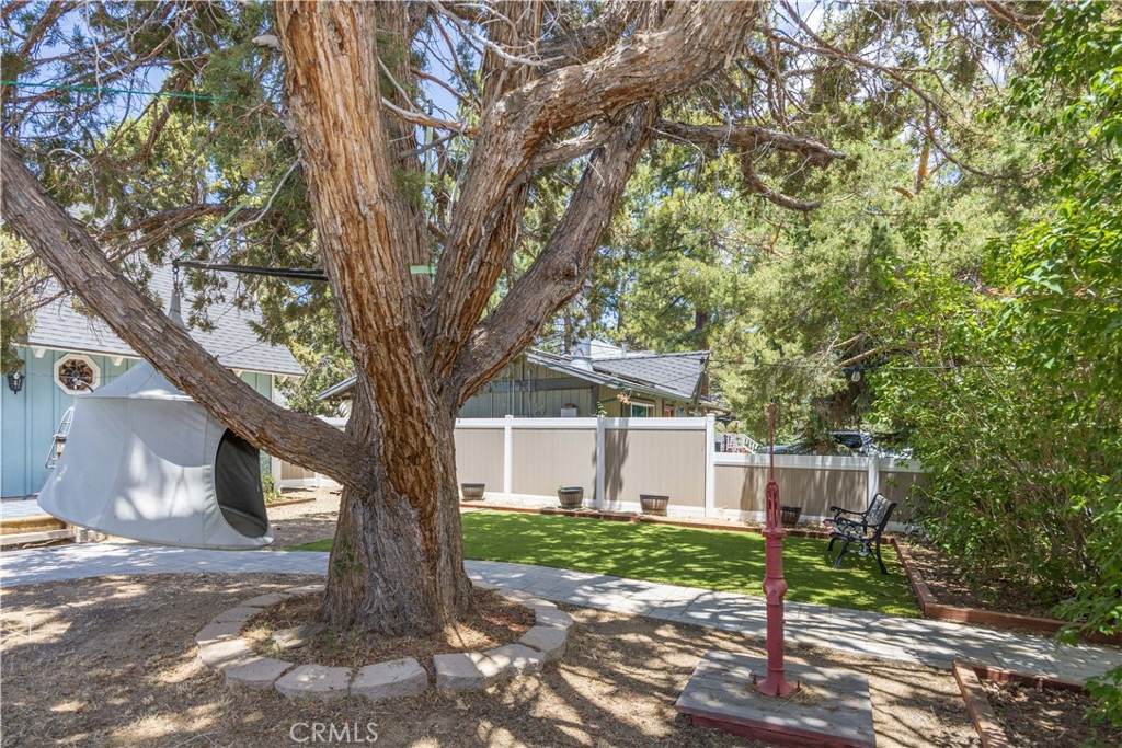 https://bt-photos.global.ssl.fastly.net/socal/orig_boomver_1_441635835-2.jpg