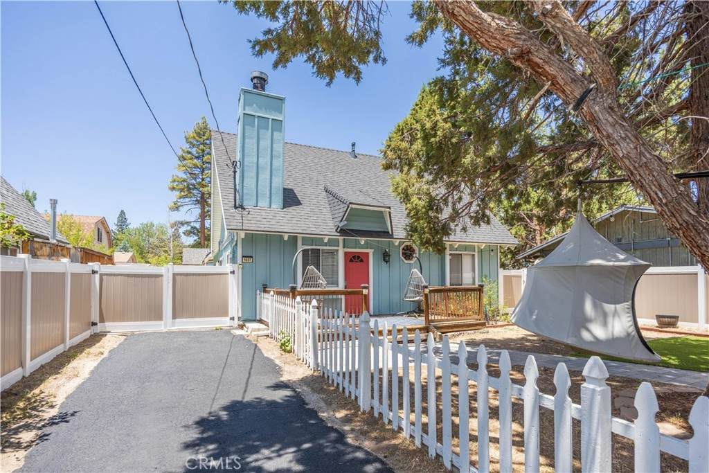https://bt-photos.global.ssl.fastly.net/socal/orig_boomver_1_441635835-2.jpg
