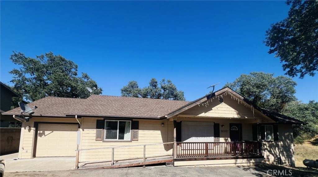5109 Smith - Photo 1