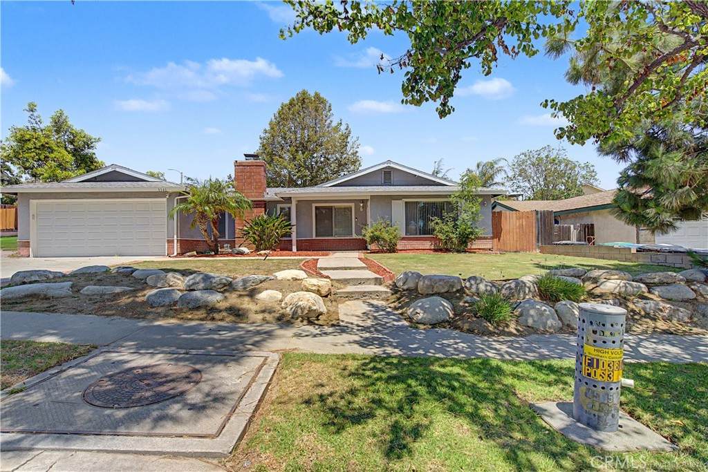 3340 Bayberry - Photo 1