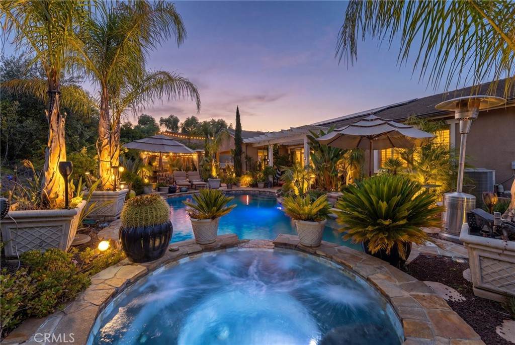 https://bt-photos.global.ssl.fastly.net/socal/orig_boomver_1_441765719-2.jpg