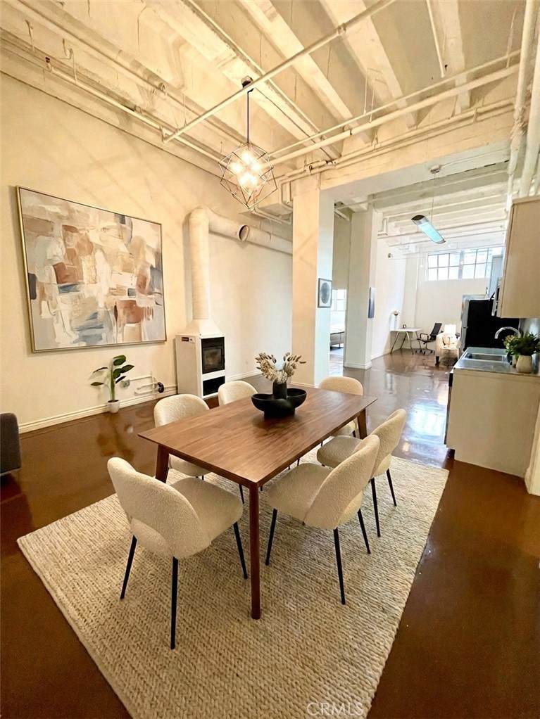 312 5th Street - Photo 1