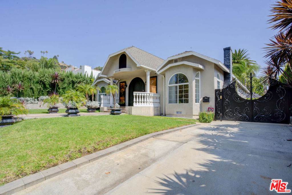 https://bt-photos.global.ssl.fastly.net/socal/orig_boomver_1_441815796-2.jpg