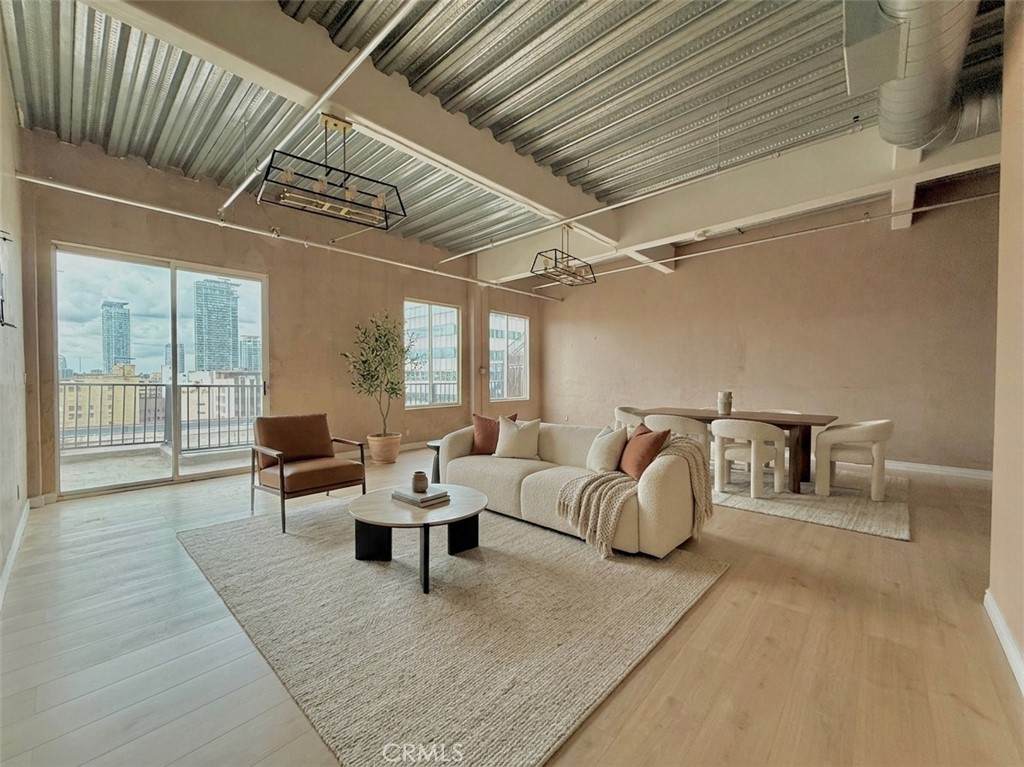 312 5th Street - Photo 1