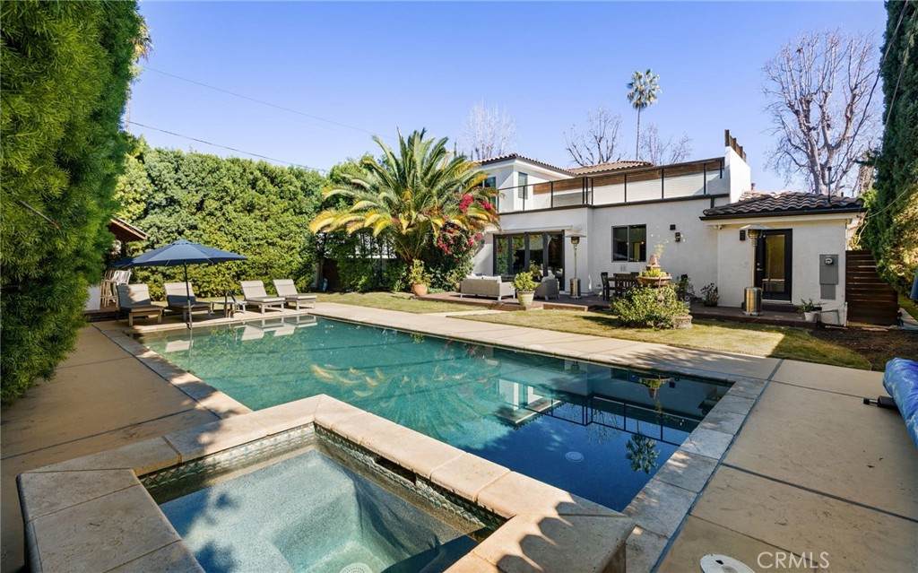5541 Matilija Avenue - Photo 1