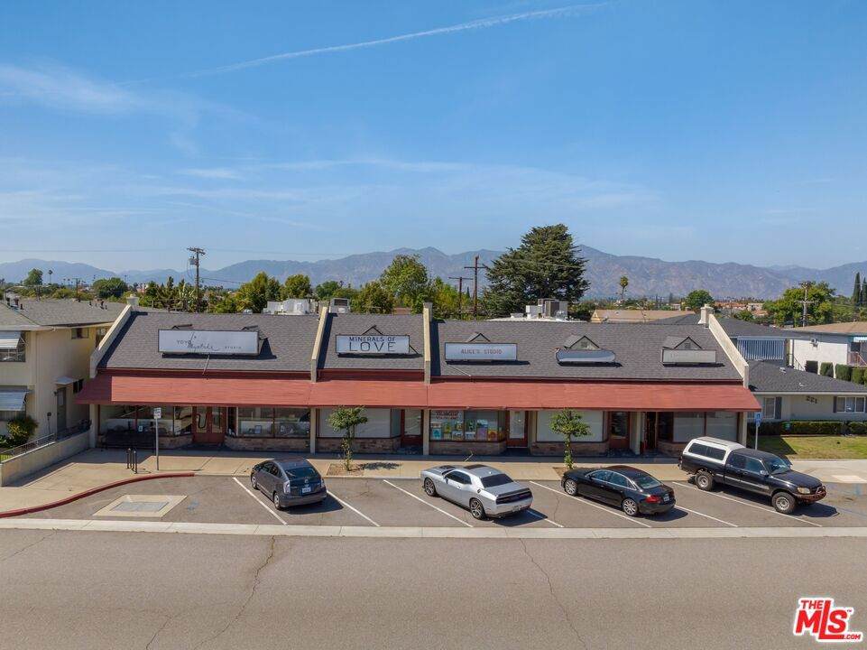 https://bt-photos.global.ssl.fastly.net/socal/orig_boomver_1_442072621-2.jpg