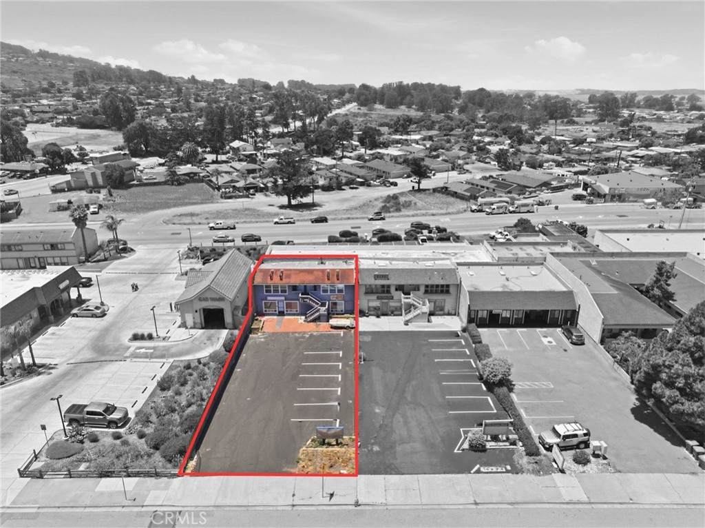 2141 10th Street - Photo 1