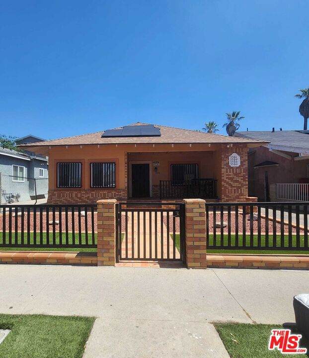 https://bt-photos.global.ssl.fastly.net/socal/orig_boomver_1_442120367-2.jpg