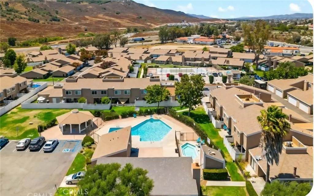 https://bt-photos.global.ssl.fastly.net/socal/orig_boomver_1_442503173-2.jpg