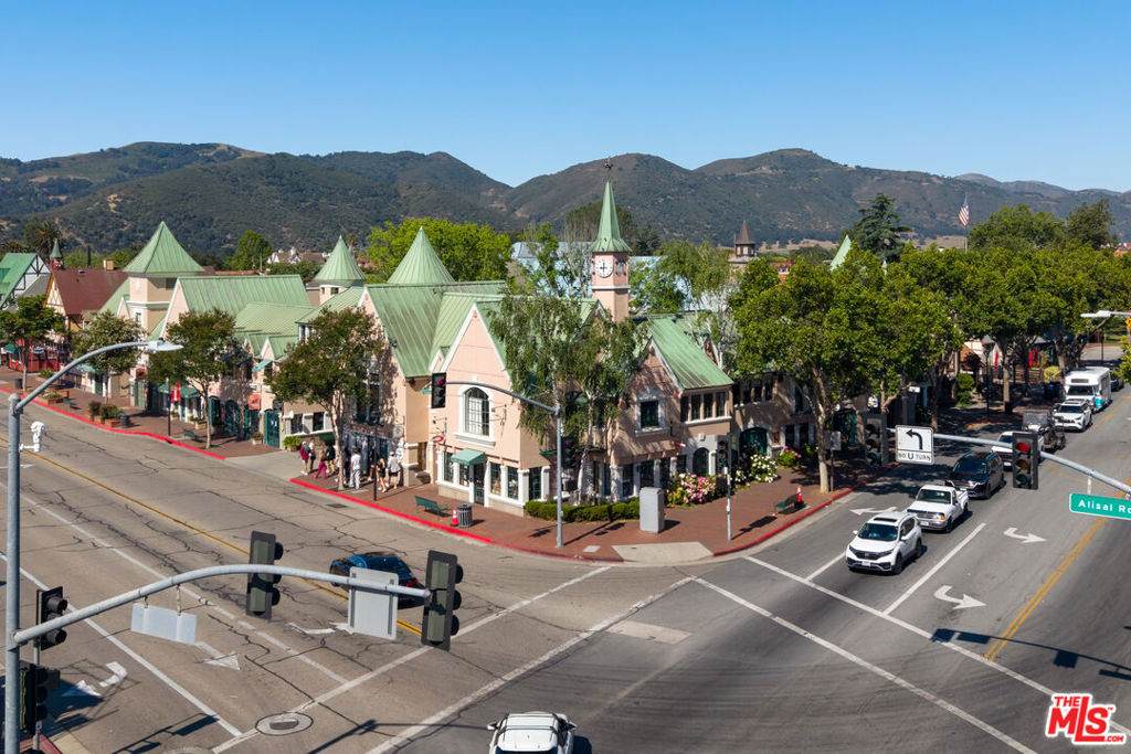 https://bt-photos.global.ssl.fastly.net/socal/orig_boomver_1_442754304-2.jpg