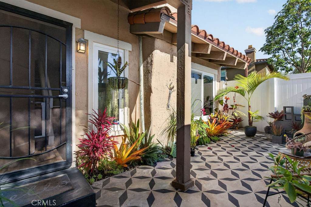 https://bt-photos.global.ssl.fastly.net/socal/orig_boomver_1_442760523-2.jpg