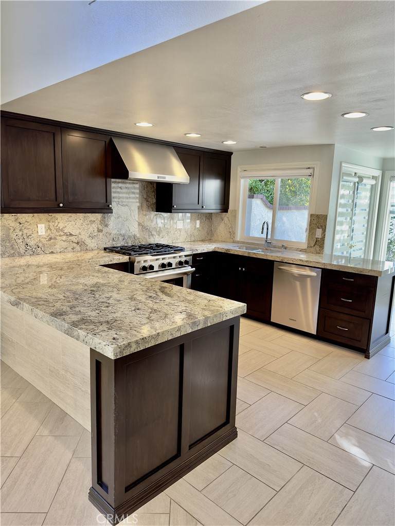 43 Beachcomber Drive - Photo 1