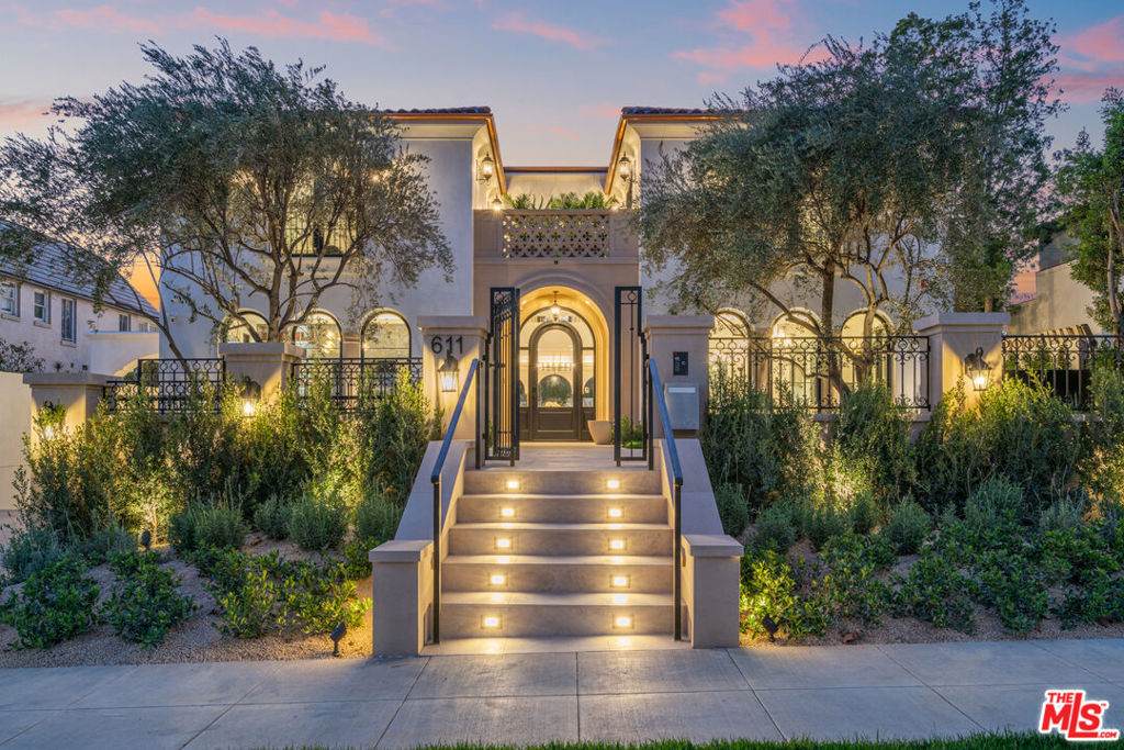 https://bt-photos.global.ssl.fastly.net/socal/orig_boomver_1_443191059-2.jpg