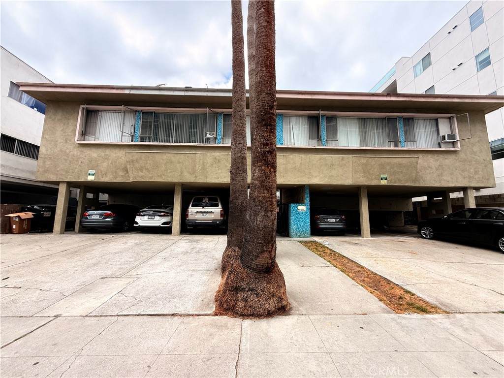 423 S Le Doux Rd - Photo 1