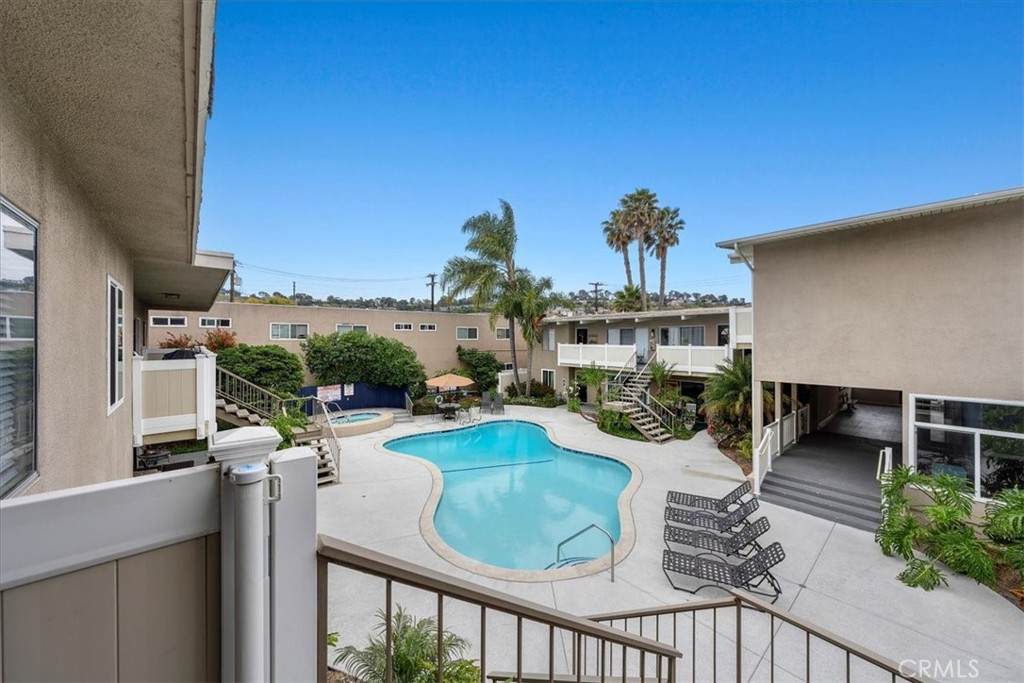 https://bt-photos.global.ssl.fastly.net/socal/orig_boomver_1_443390884-2.jpg