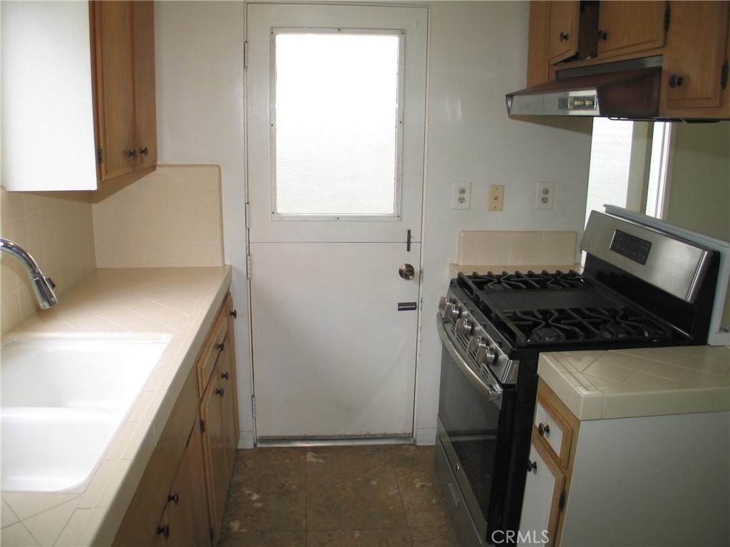 112 1/2 Pearl - Photo 1