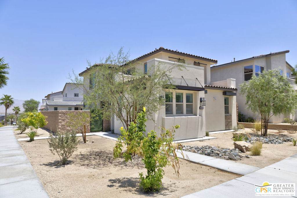 https://bt-photos.global.ssl.fastly.net/socal/orig_boomver_1_443613810-2.jpg