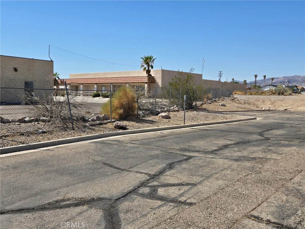https://bt-photos.global.ssl.fastly.net/socal/orig_boomver_1_443651576-3.jpg