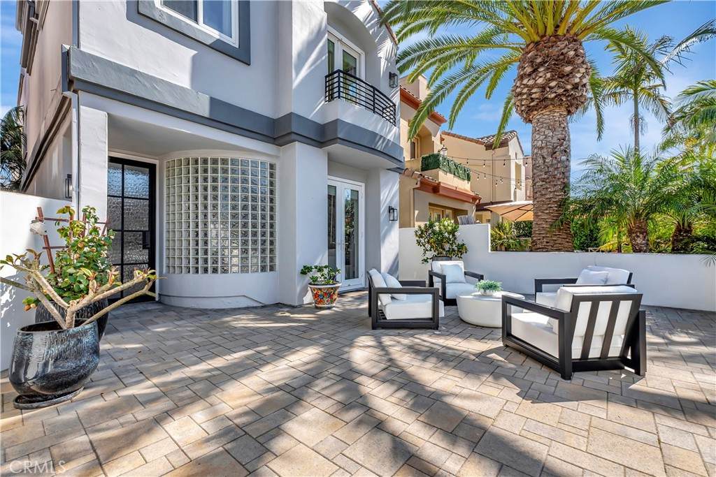 https://bt-photos.global.ssl.fastly.net/socal/orig_boomver_1_443653759-2.jpg