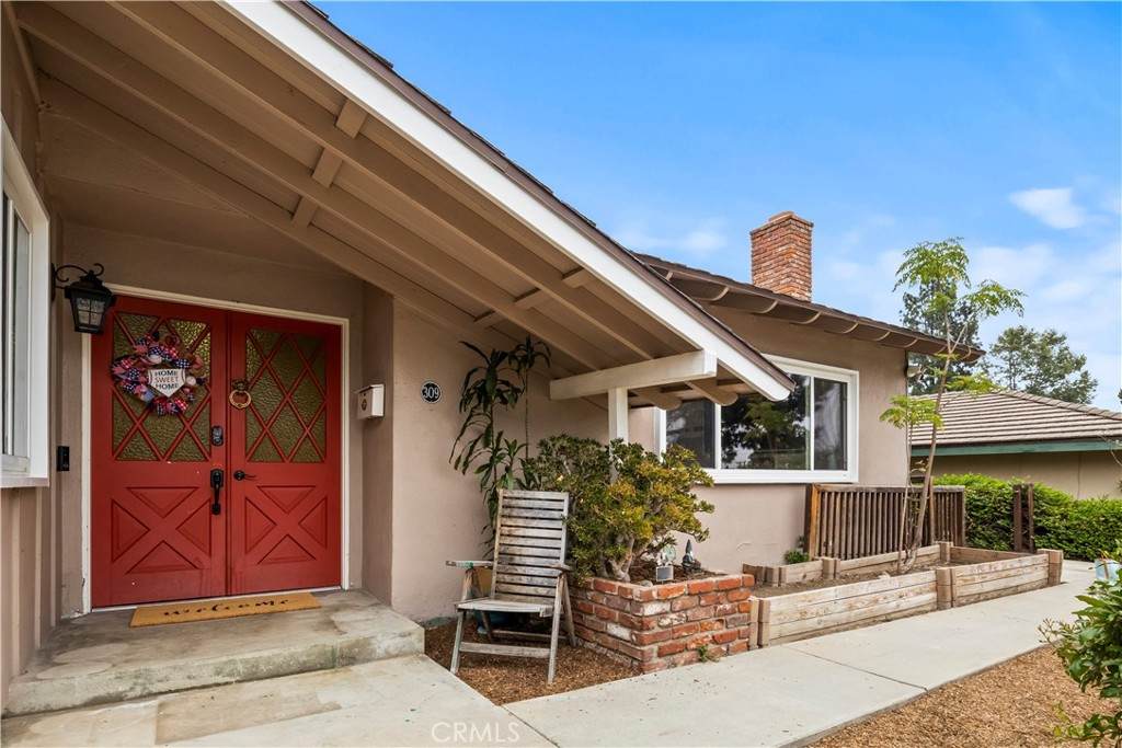 https://bt-photos.global.ssl.fastly.net/socal/orig_boomver_1_443679794-2.jpg