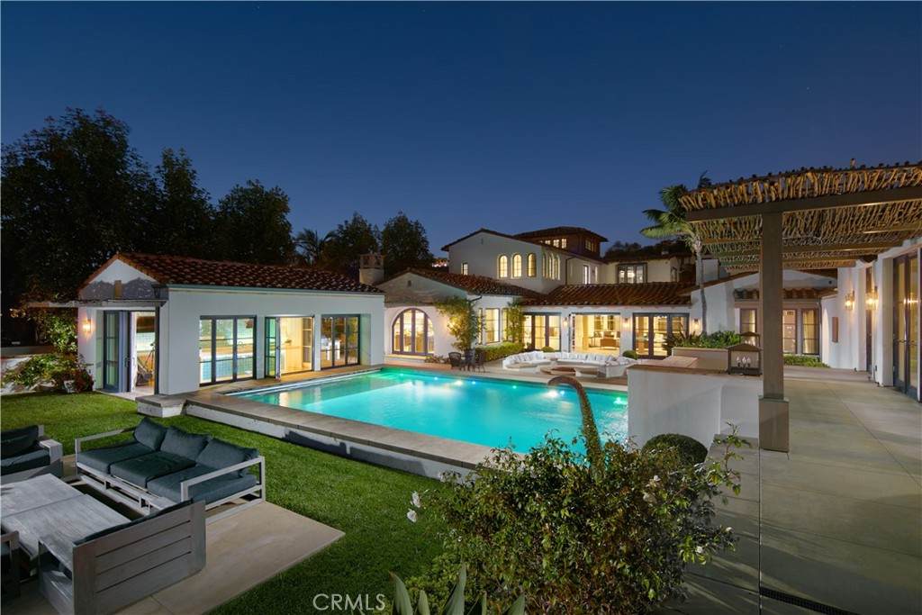 https://bt-photos.global.ssl.fastly.net/socal/orig_boomver_1_443722703-2.jpg