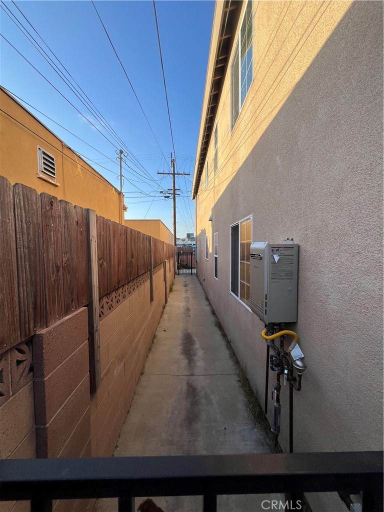 https://bt-photos.global.ssl.fastly.net/socal/orig_boomver_1_443964001-2.jpg