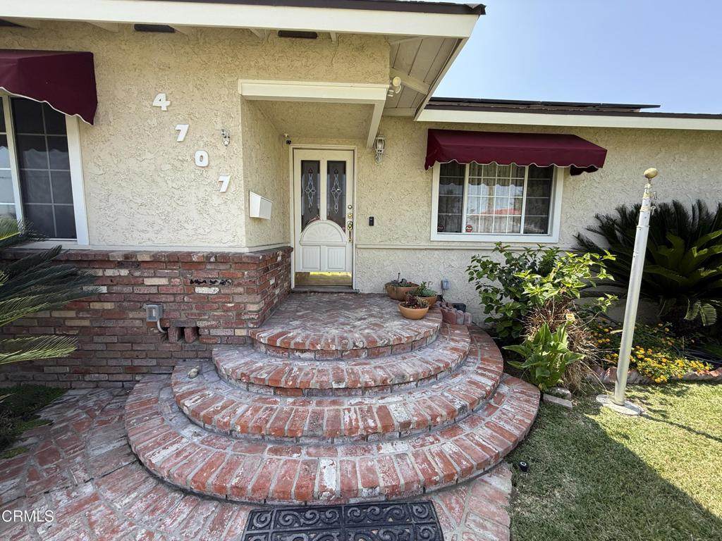 https://bt-photos.global.ssl.fastly.net/socal/orig_boomver_1_444068365-2.jpg