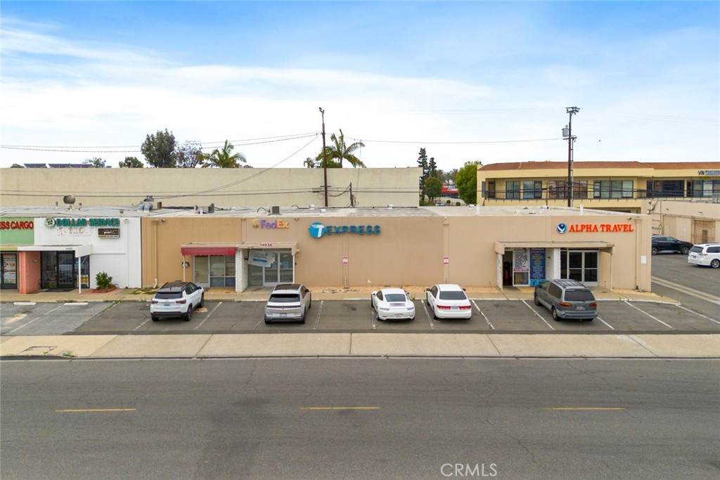 14932 Dillow - Photo 1