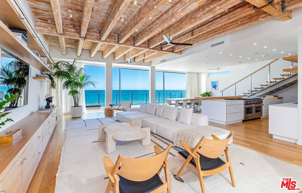 25160 Malibu Road - Photo 1