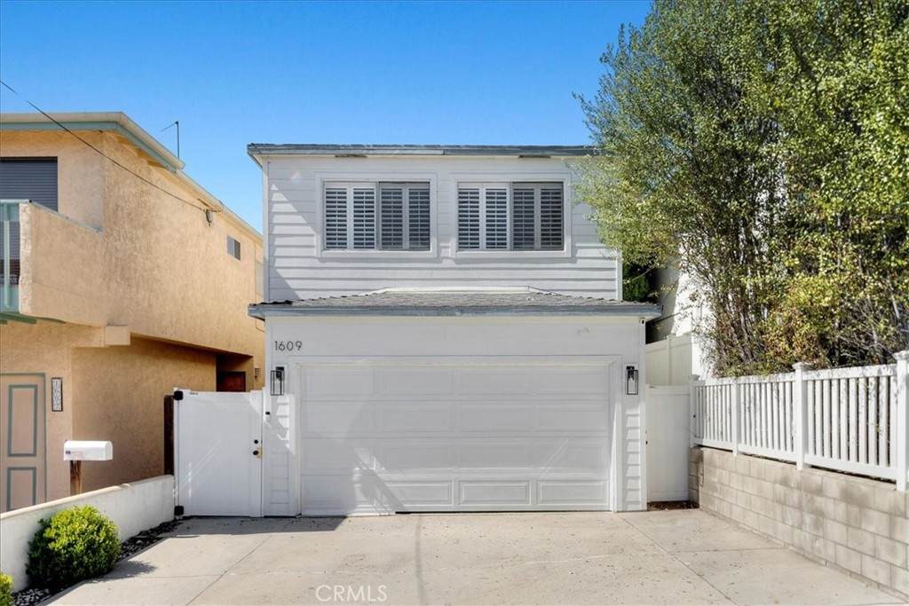 1609 Carver Street - Photo 1