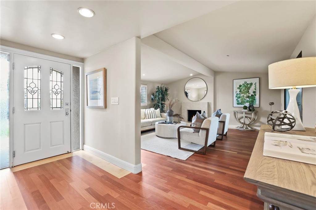 https://bt-photos.global.ssl.fastly.net/socal/orig_boomver_1_444346801-2.jpg