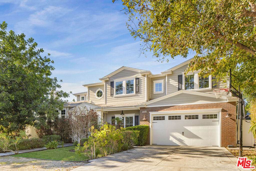 4505 Morella Avenue - Photo 1