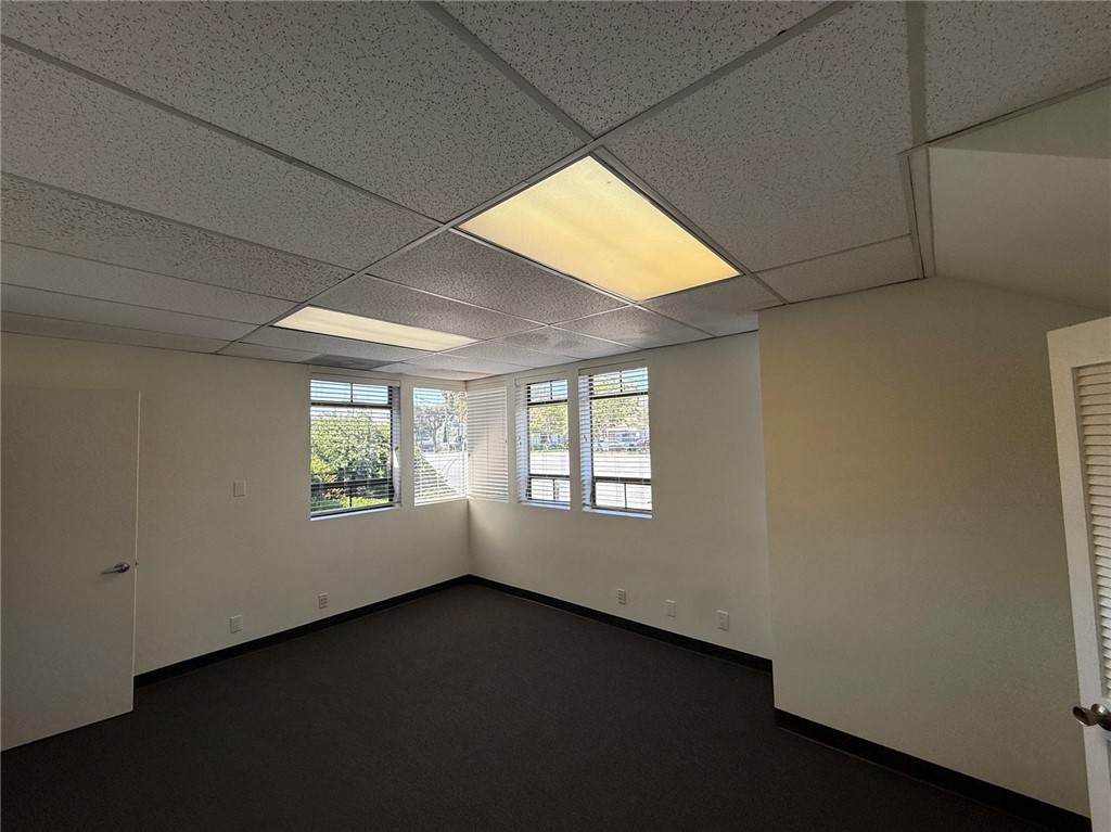 2040 Broad - Photo 1