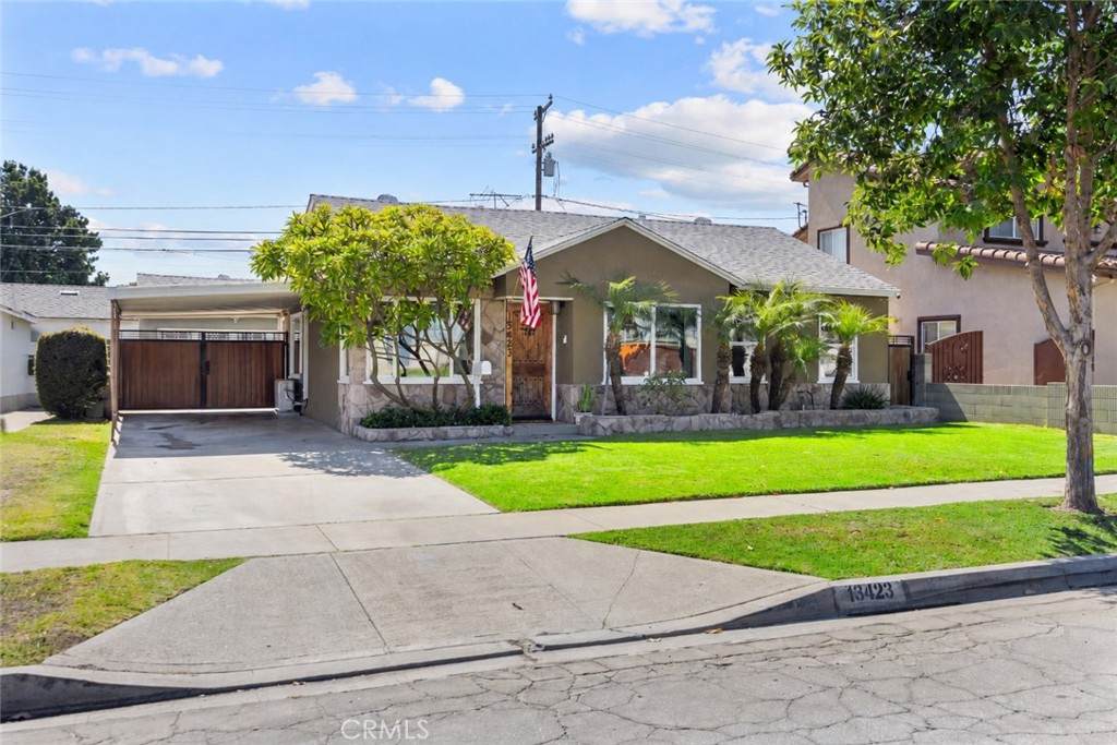 13423 Dalwood - Photo 1