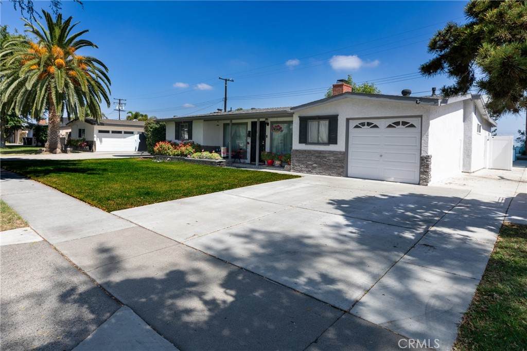 https://bt-photos.global.ssl.fastly.net/socal/orig_boomver_2_444531948-2.jpg
